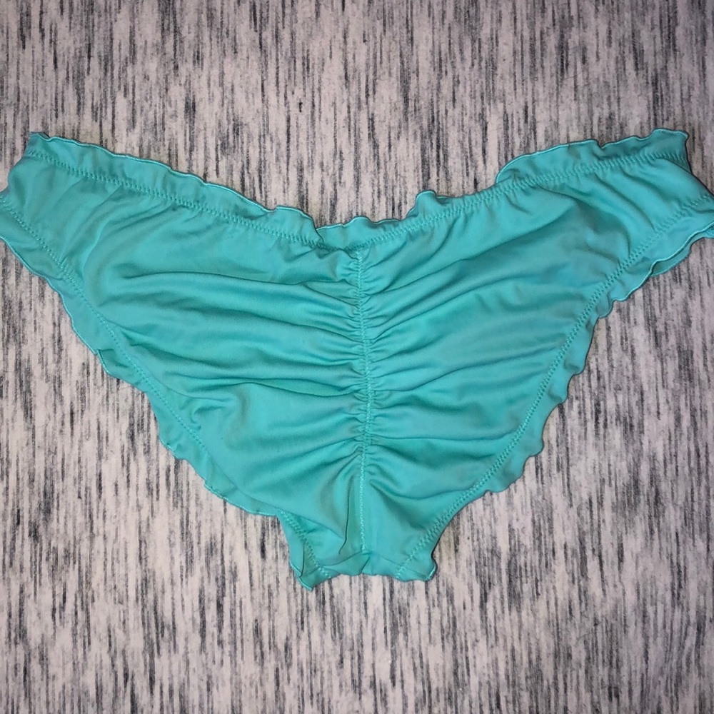Victoria’s Secret scrunch bum scrunchy  bottom